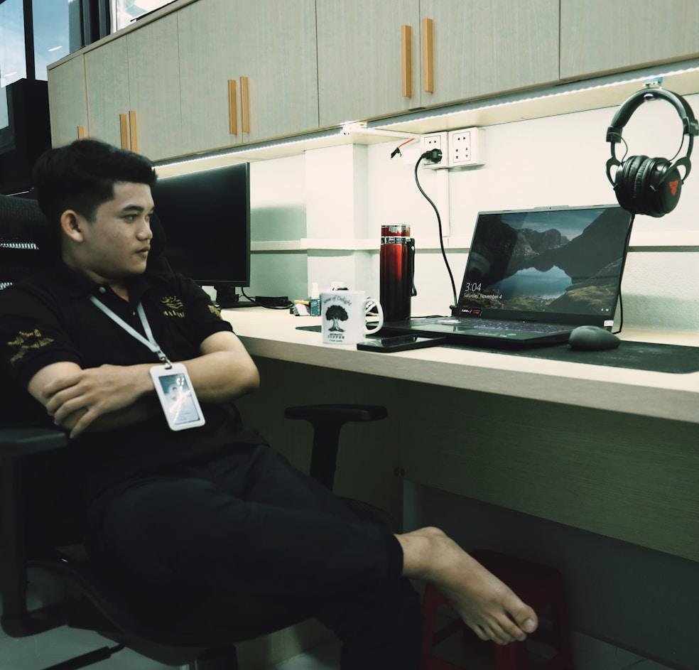 Office workers collaborating